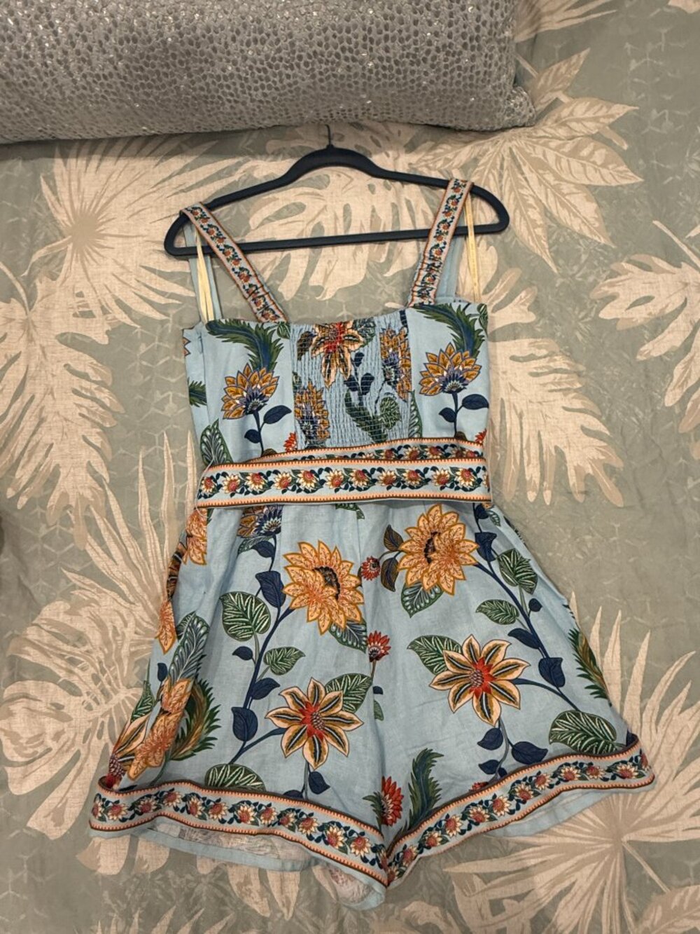 FARM Rio Floral Delhi Belted Romper. Size Medium - Picture 7 of 13